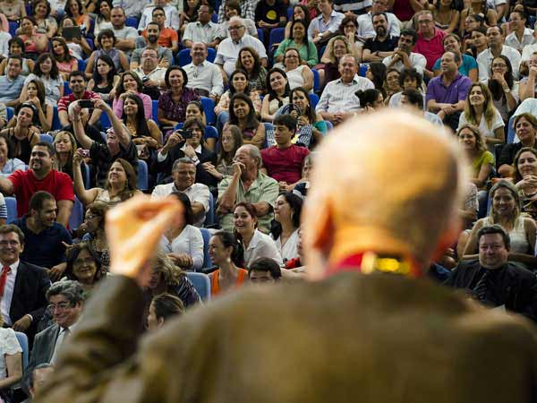 在线手机号压力测试